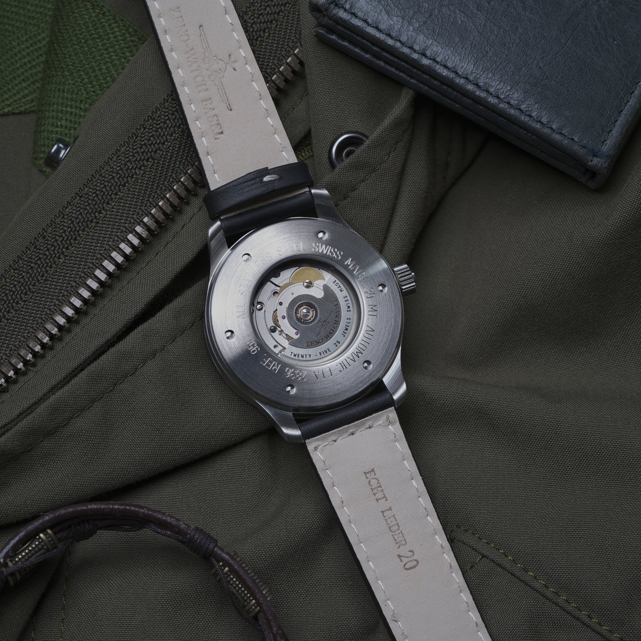 Zeno 9554-left-a1 – ByWatching