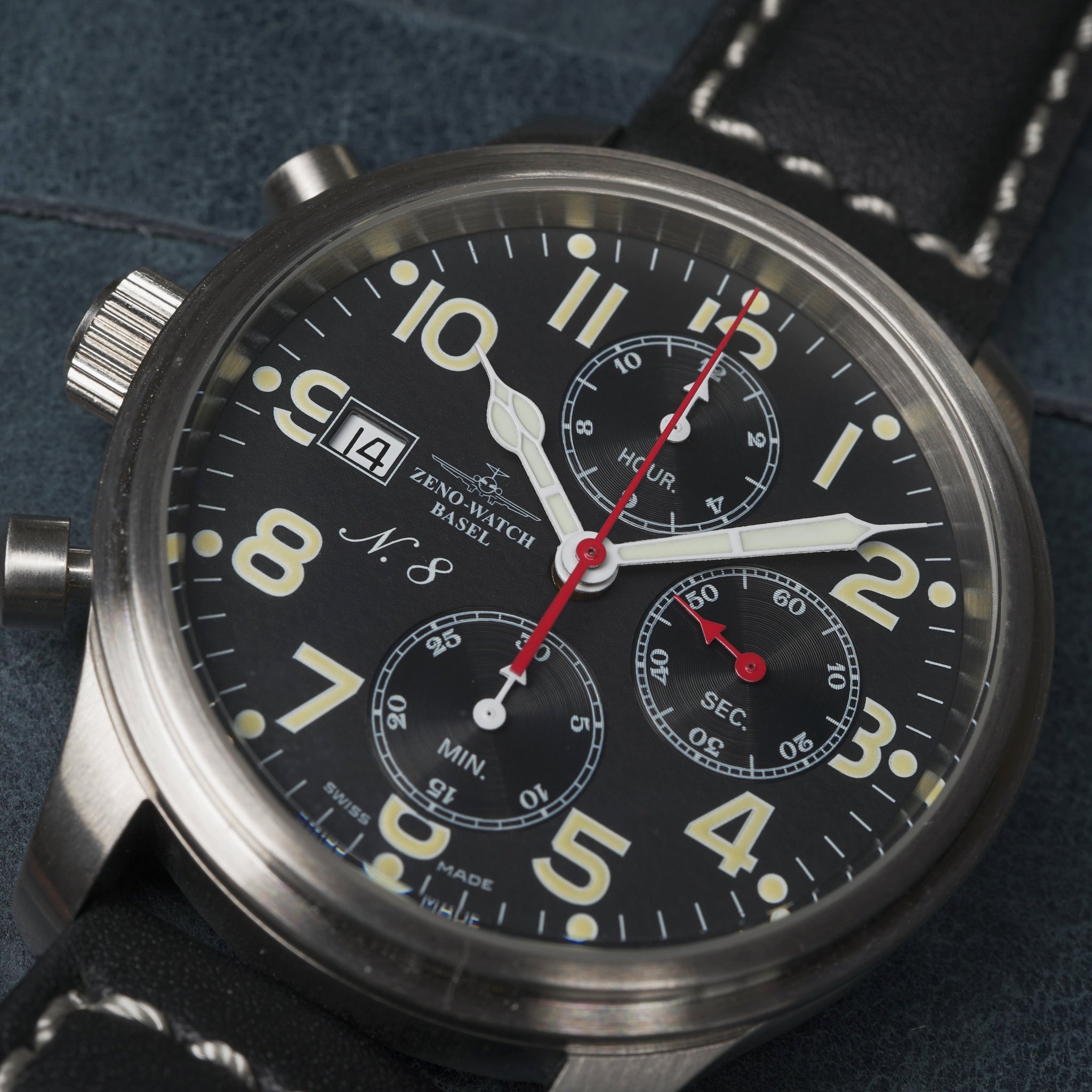 Zeno 9557TVD-Left-a1 – ByWatching